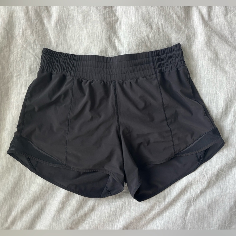 Lululemon hotty hot short black size 10 4” inseam